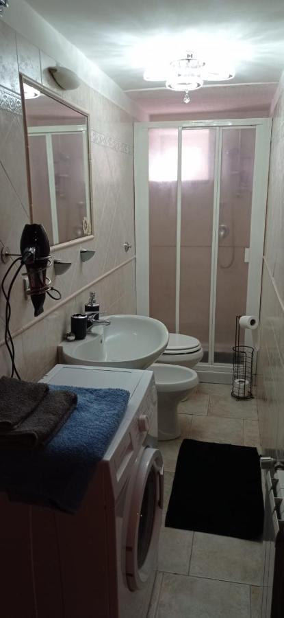 Casa Via Cialdi Leilighet Civitavecchia Eksteriør bilde